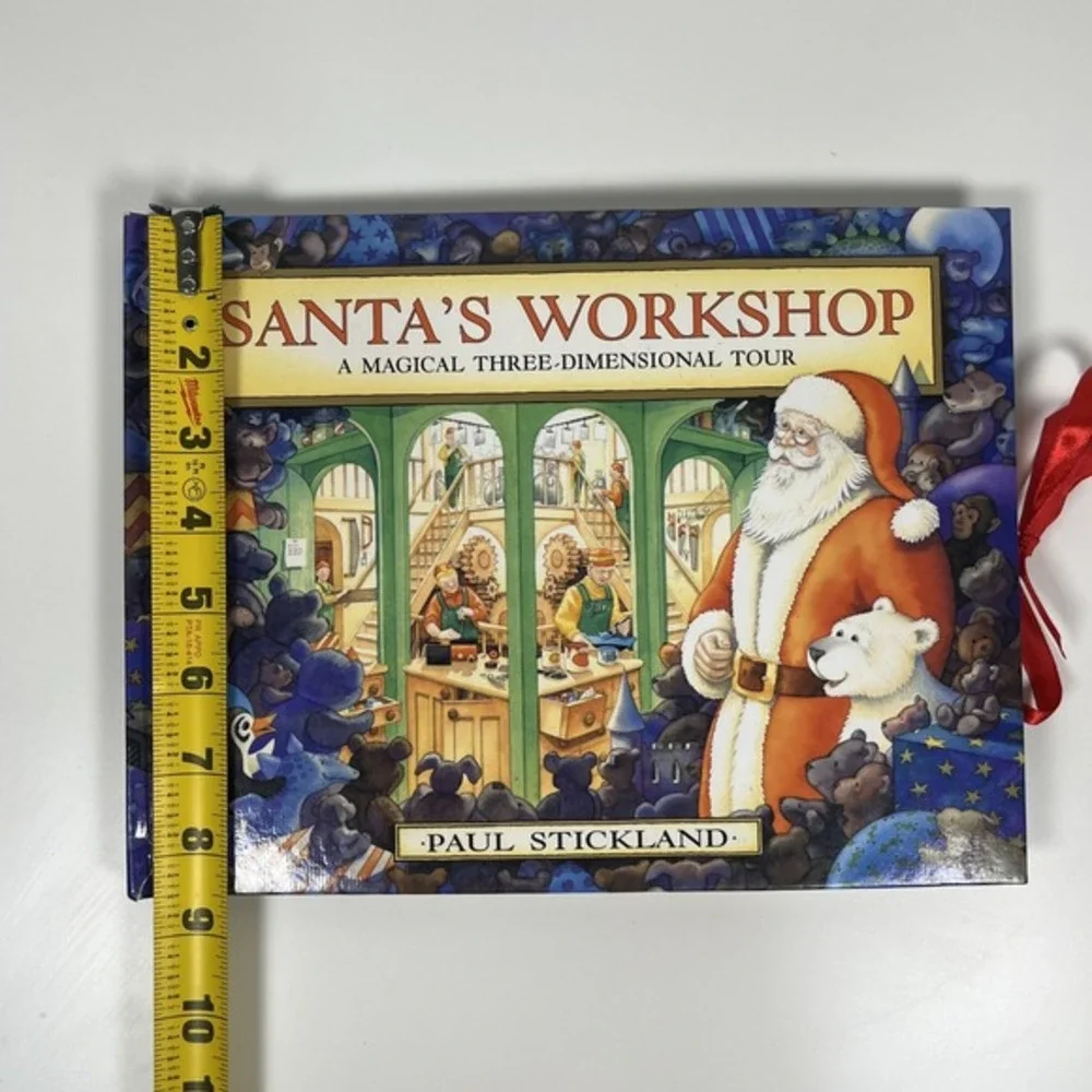 Santa's Workshop :‎ A Magical Three-Dimensional Tour Novelty Paul